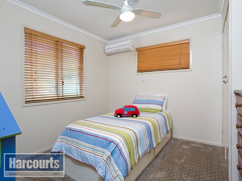 22 Allara Crescent, Ferny Hills QLD 4055