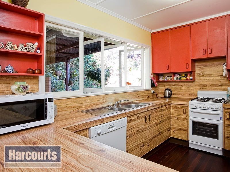 18 Parnoo Street, Mitchelton QLD 4053