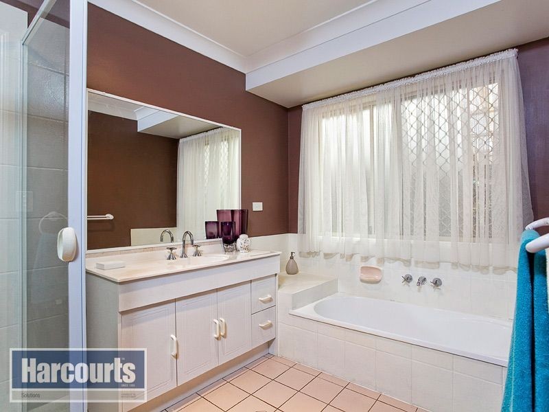 2 McLennan Close, Keperra QLD 4054