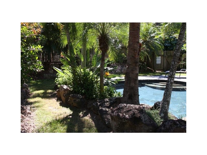 205 McGinn Road, Ferny Grove QLD 4055