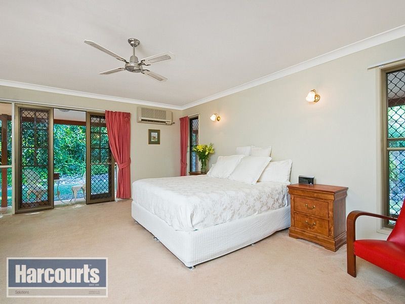 205 McGinn Road, Ferny Grove QLD 4055