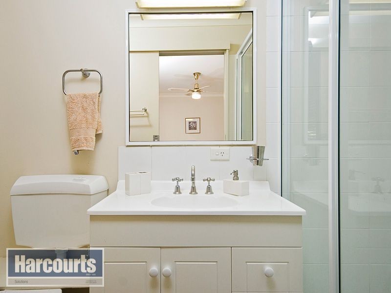 205 McGinn Road, Ferny Grove QLD 4055
