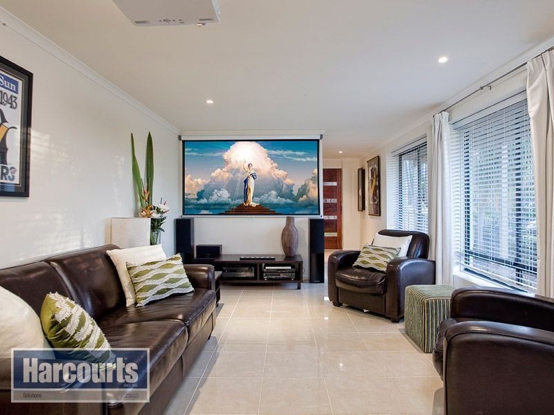 21 Gimba Street, Mitchelton QLD 4053