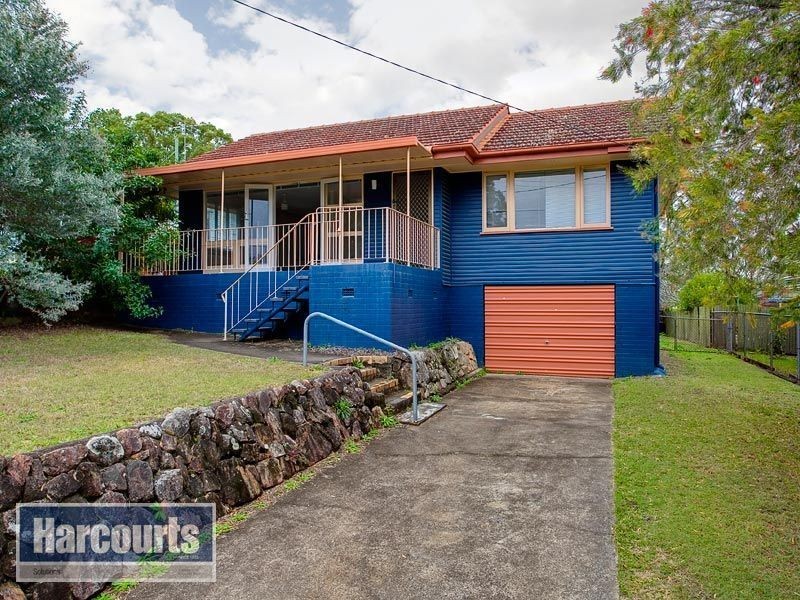 18 Casula Street, Arana Hills QLD 4054