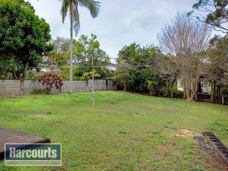 18 Casula Street, Arana Hills QLD 4054