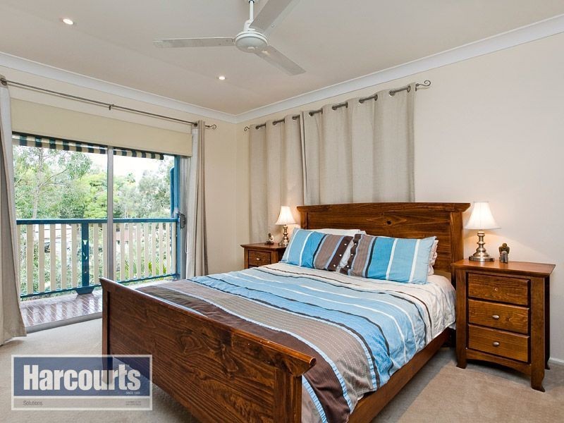 5 Wallaroy Court, Ferny Hills QLD 4055