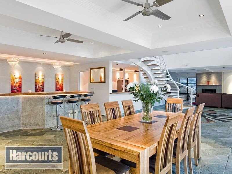 43 Barber Road, Ferny Hills QLD 4055