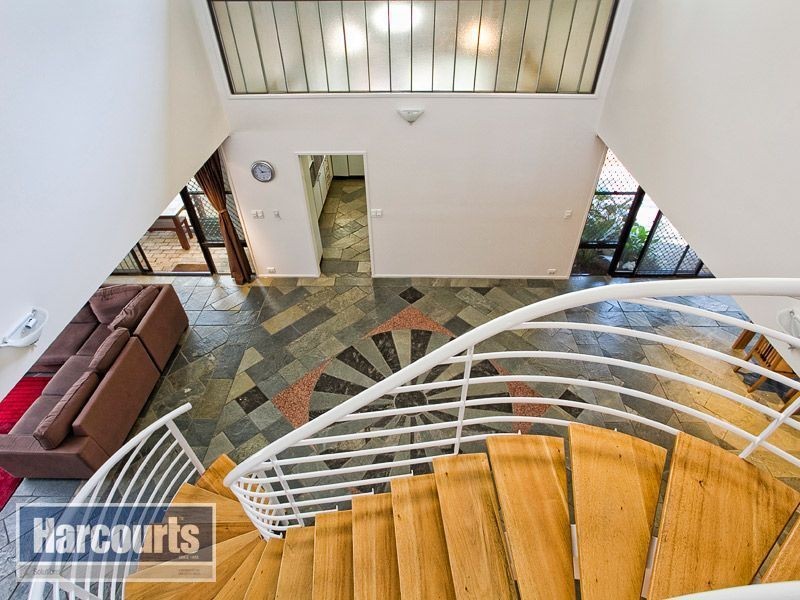 43 Barber Road, Ferny Hills QLD 4055