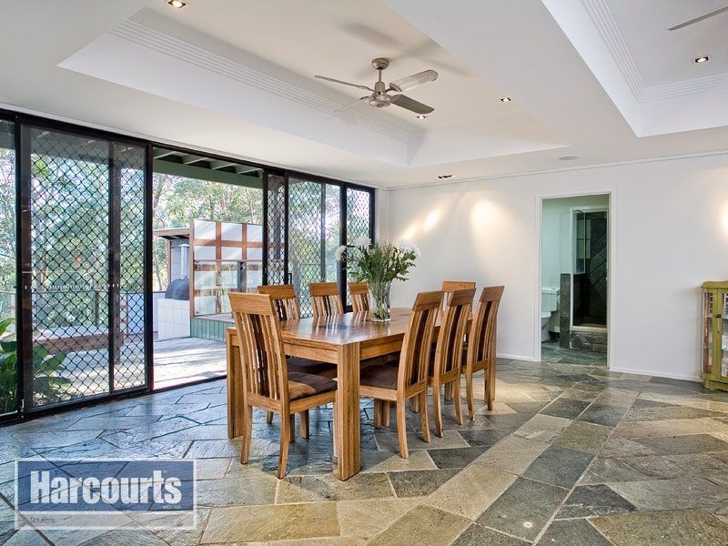 43 Barber Road, Ferny Hills QLD 4055