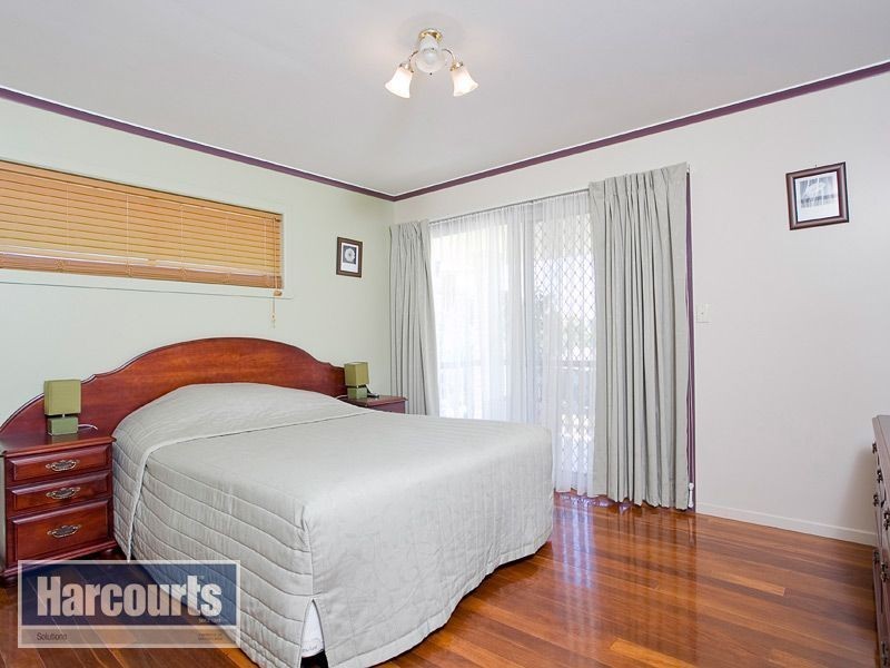 18 Kiama Crescent, Ferny Hills QLD 4055