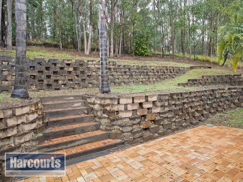 5 Teenan Street, Ferny Hills QLD 4055