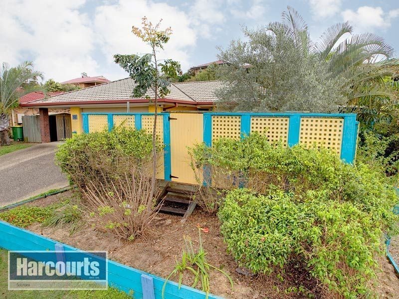 52 Hillenvale Avenue, Arana Hills QLD 4054