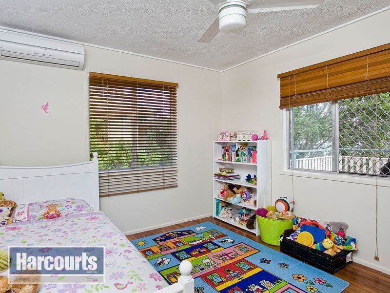 20 Kootangal Crescent, Ferny Hills QLD 4055