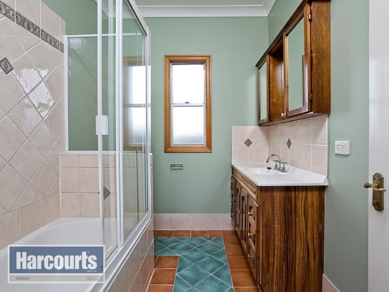 3 Madsen Street, Keperra QLD 4054