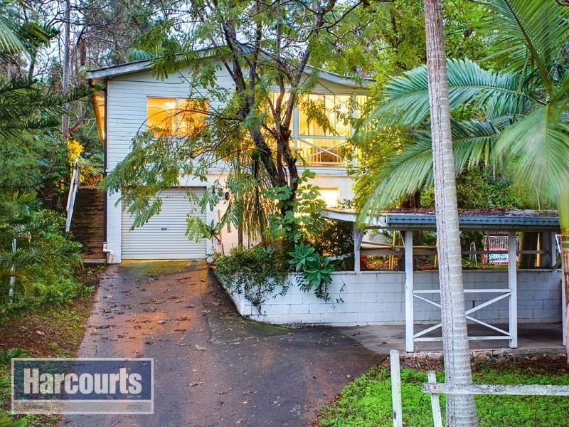 136 Patricks Road, Arana Hills QLD 4054