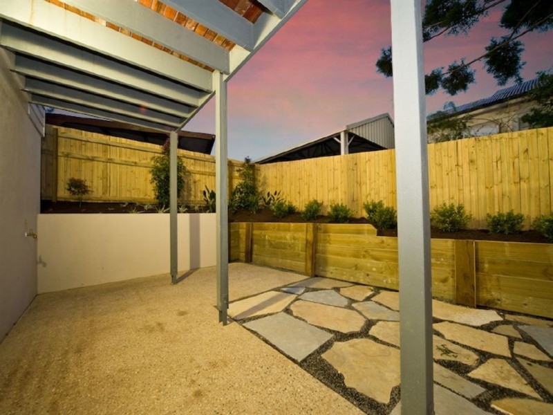 2/28 Trackson Street, Alderley QLD 4051