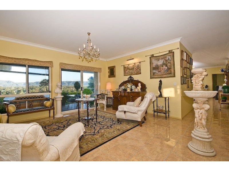 124 Mt O’Reilly Road, Samford Valley QLD 4520