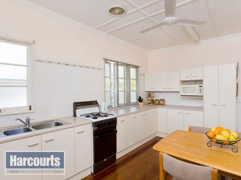 60 Doorey Street, Keperra QLD 4054