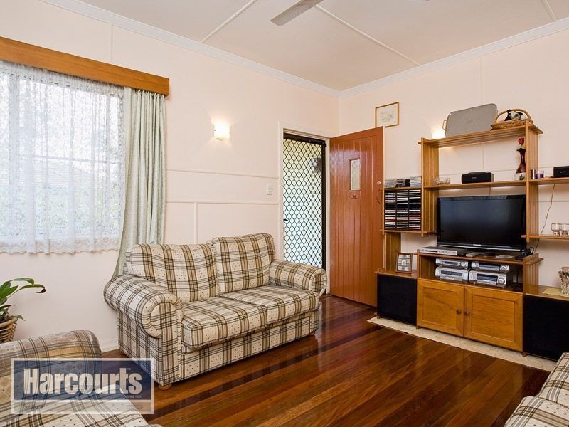 60 Doorey Street, Keperra QLD 4054