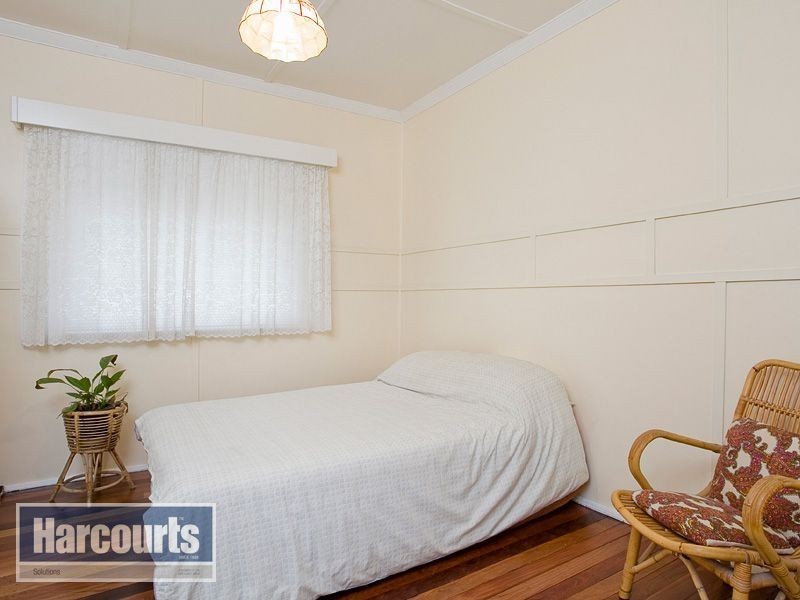 60 Doorey Street, Keperra QLD 4054