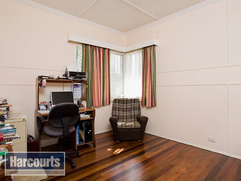 60 Doorey Street, Keperra QLD 4054