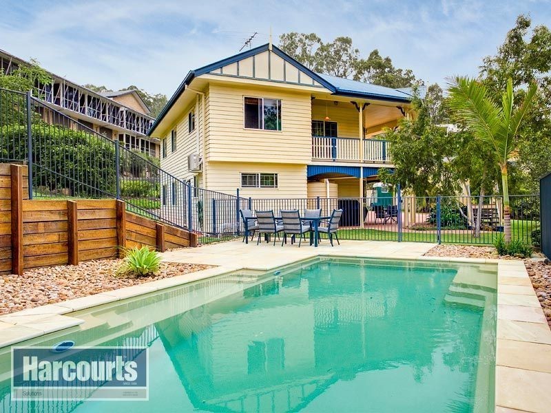 67 Linkwood Drive, Ferny Hills QLD 4055