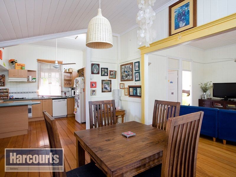 10 Grays Road, Gaythorne QLD 4051