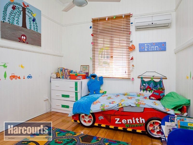 10 Grays Road, Gaythorne QLD 4051