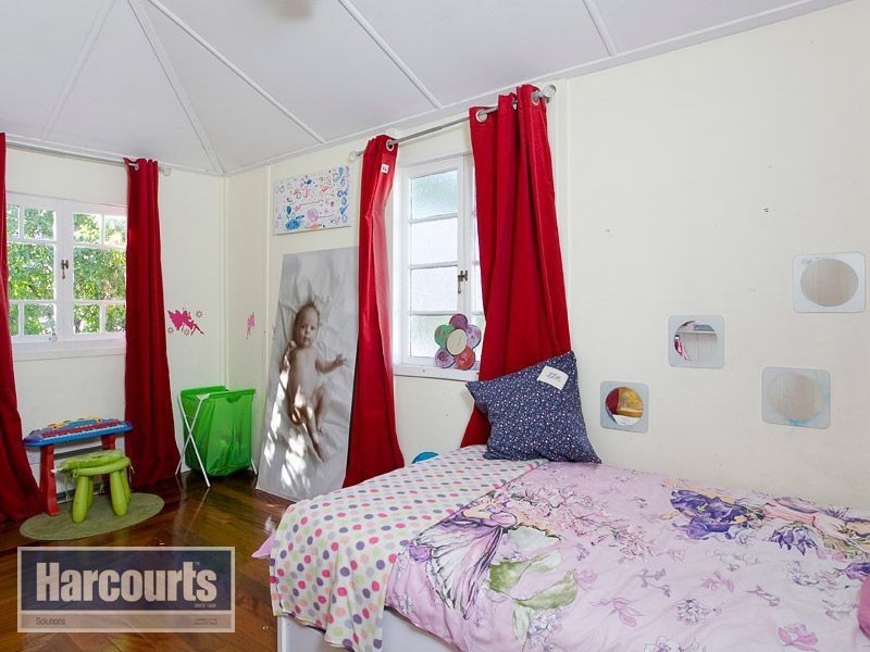 10 Grays Road, Gaythorne QLD 4051