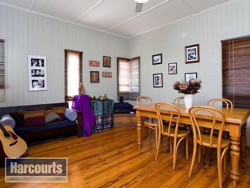 49 McConaghy Street, Mitchelton QLD 4053