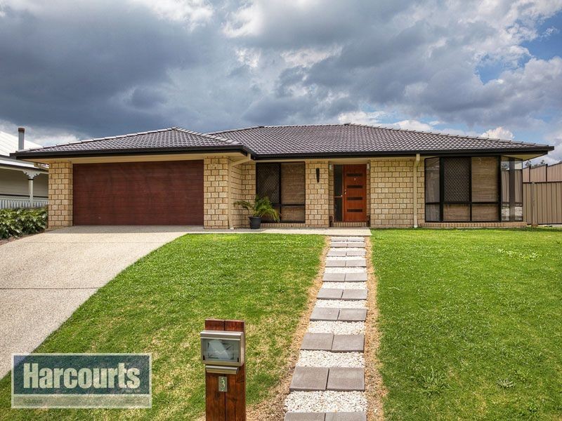 3 Nyamber Place, Upper Kedron QLD 4055