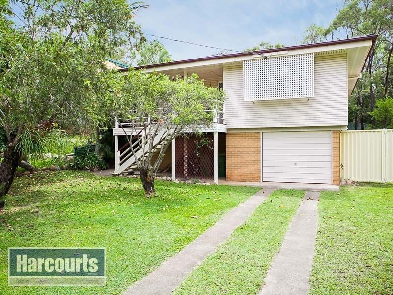 26 Amaroo Avenue, Ferny Hills QLD 4055