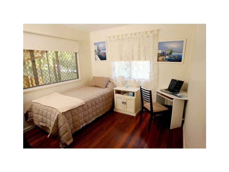 26 Amaroo Avenue, Ferny Hills QLD 4055