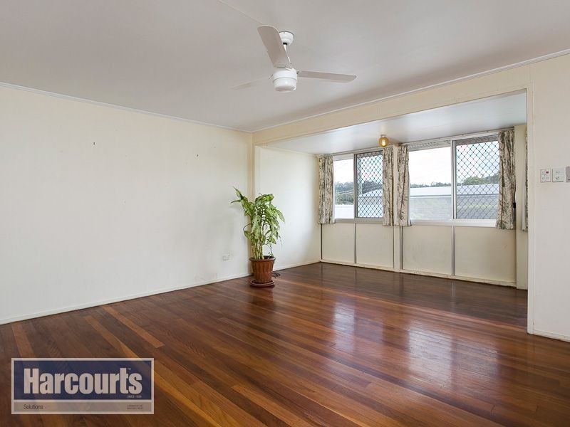 21 Anora Crescent, Ferny Hills QLD 4055