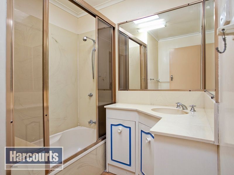 21 Anora Crescent, Ferny Hills QLD 4055