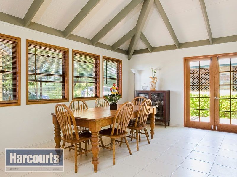 7 Woodview Street, Samford Valley QLD 4520