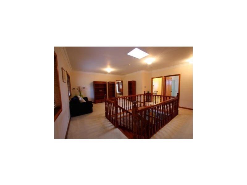 2 Carli Court, Keperra QLD 4054