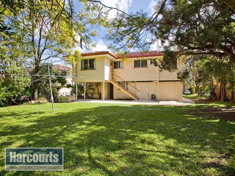 37 Onyx Street, Keperra QLD 4054