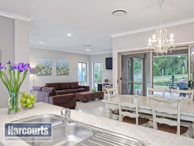 6 Clapham Court, Bunya QLD 4055