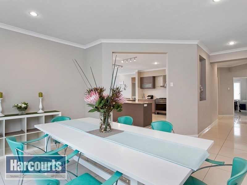 6 Clapham Court, Bunya QLD 4055