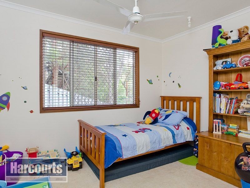 22 Stromlo Street, Everton Park QLD 4053