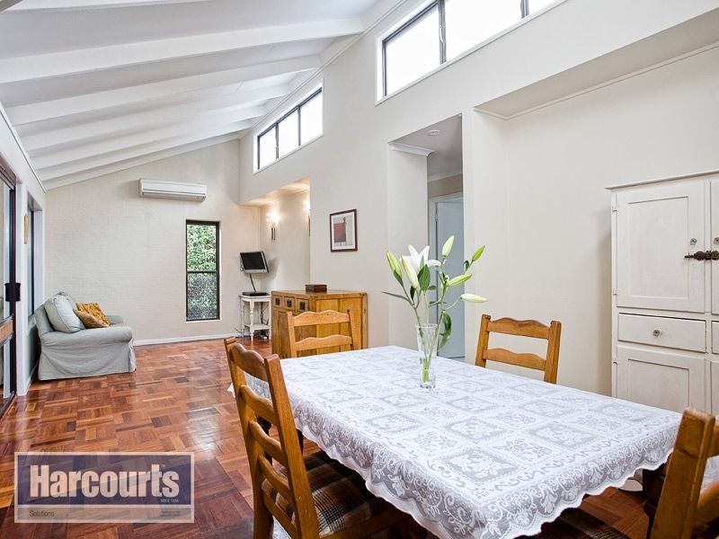 50 McGinn Road, Ferny Grove QLD 4055