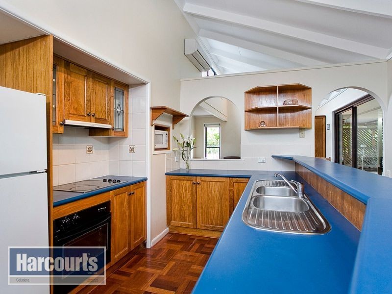 50 McGinn Road, Ferny Grove QLD 4055
