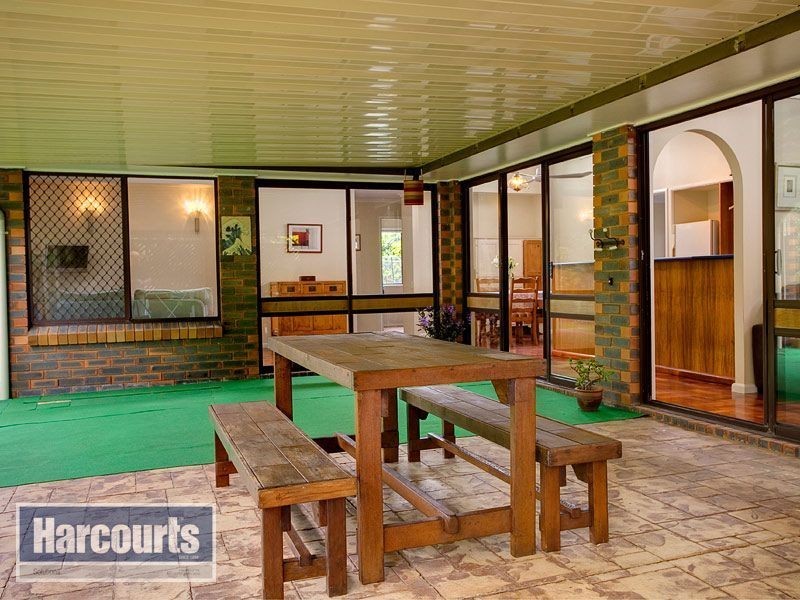 50 McGinn Road, Ferny Grove QLD 4055