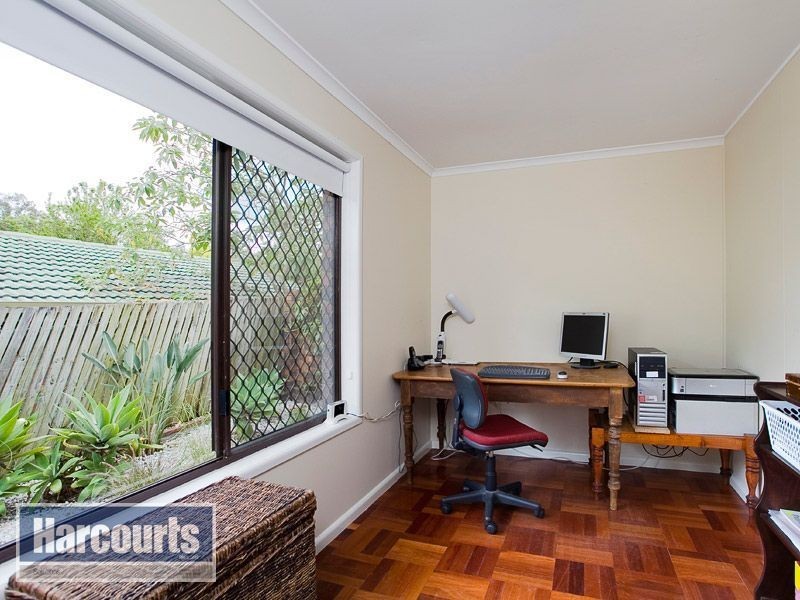 50 McGinn Road, Ferny Grove QLD 4055