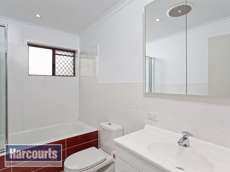 50 McGinn Road, Ferny Grove QLD 4055