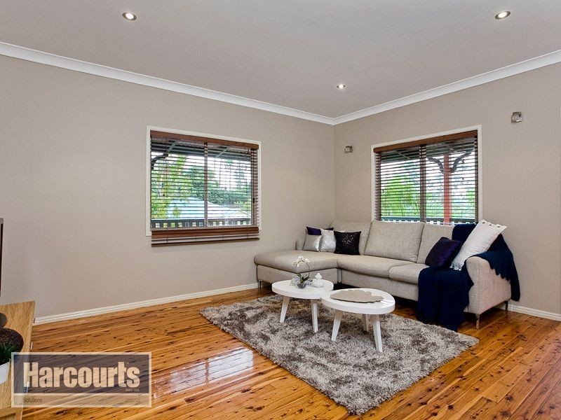29 Larwood Place, Ferny Hills QLD 4055