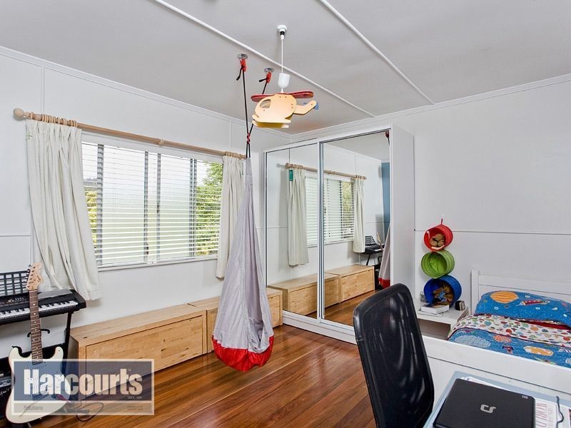 57 June Street, Mitchelton QLD 4053
