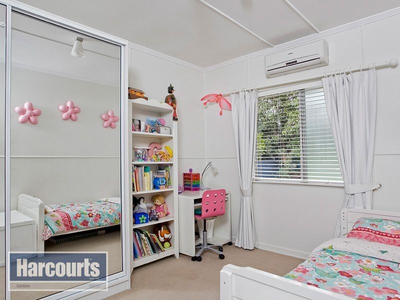 57 June Street, Mitchelton QLD 4053
