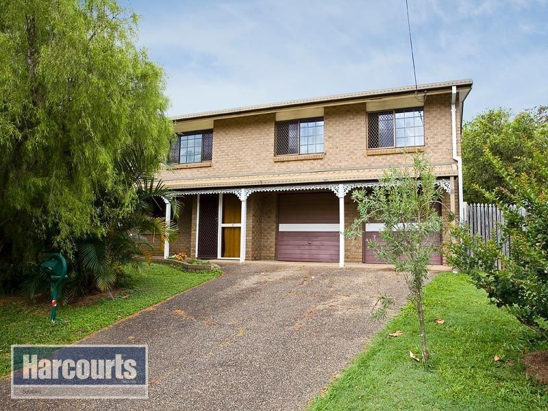 19 Amaroo Avenue, Ferny Hills QLD 4055